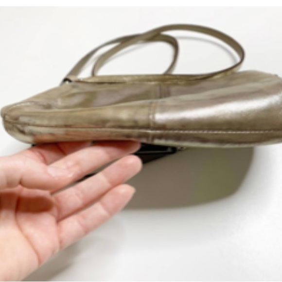 Coach leather bag metallic! - Picture 5 of 8